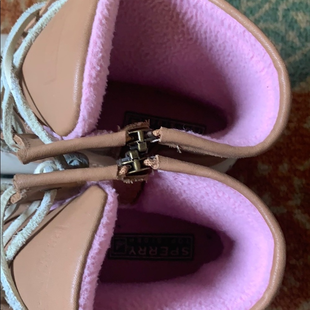 Speedy Top Sider Duck Boot Barely Worn - image 3